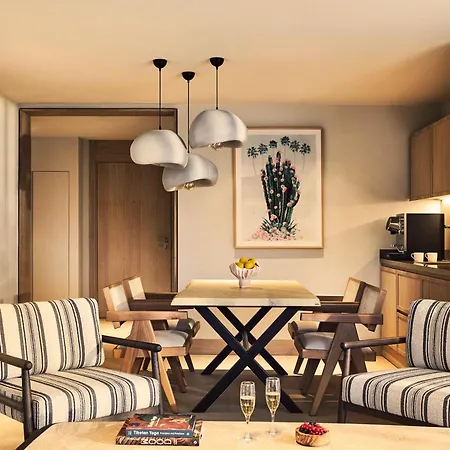 Hyde (adults Only) Otel 5*
