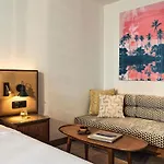 Отель Hyde (adults Only) 5*