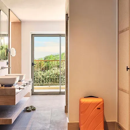 Hyde (adults Only) ホテル ボドルム